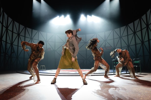 Trojan wars, m.e.s. Noël Fisher, Nationale Theater, La Haye, Pays-Bas, 2022. © Bowie Verschuuren