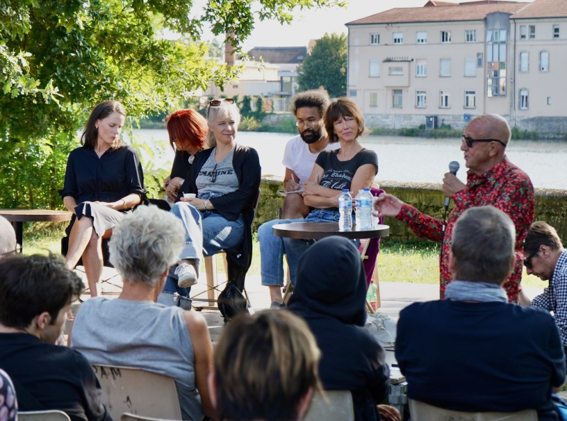 Table ronde avec, de droite à gauche, Monica Isakstuen, Sara Stridsberg, Magne van den Berg, La Mousson d'été 2024, © Laurent Froment