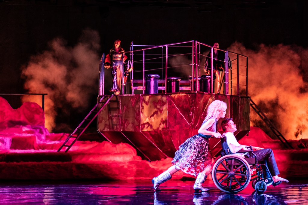 Po Burzy [Après la Tempête] d’après Shakespeare, mise en scène Michał Telega, Teatr Polski, Szczecin, 2025. © Natalia Kabanow